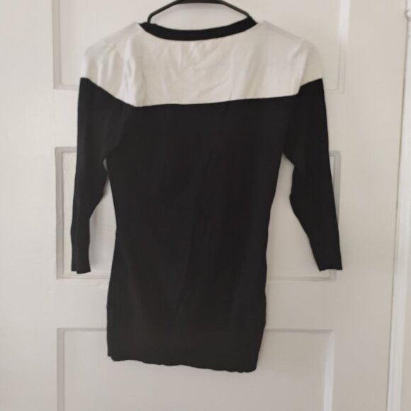Bebe Long Sleeve Button Up Shirt/black and white - Picture 2 of 3